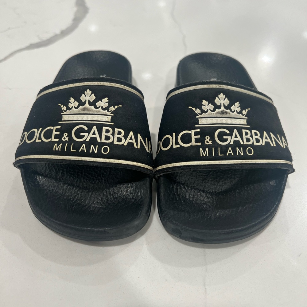 Dolce and Gabbana slides